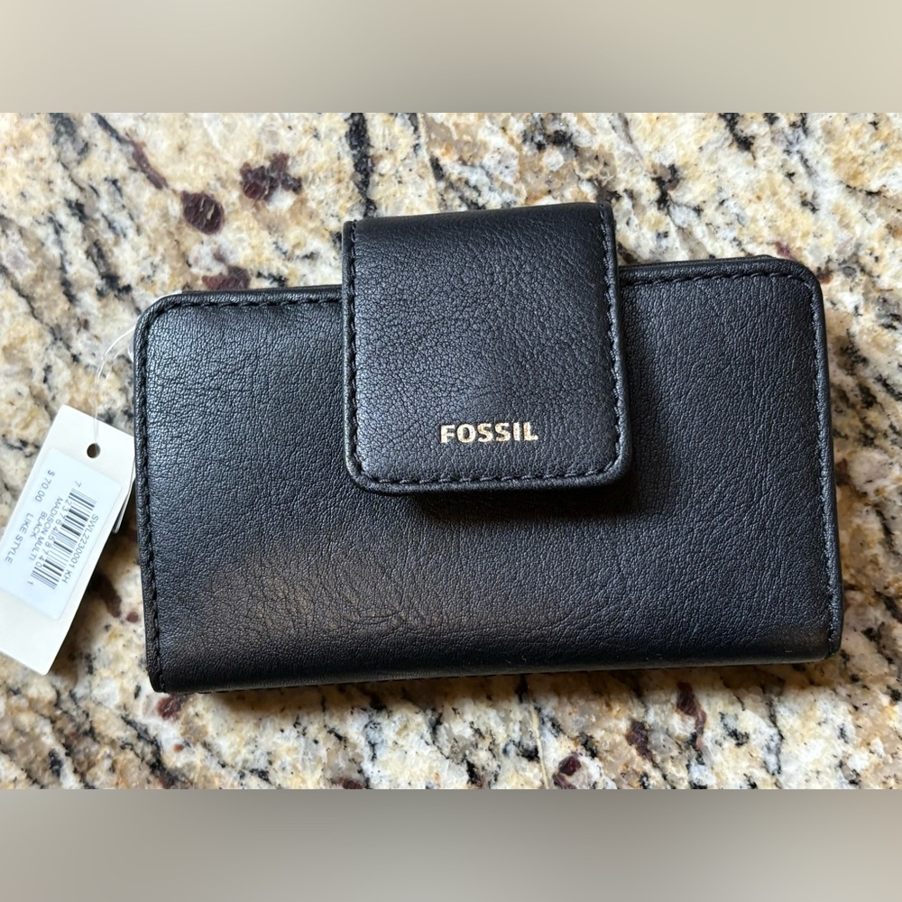 NWT Fossil Madison Multifunction Tri-fold Wallet